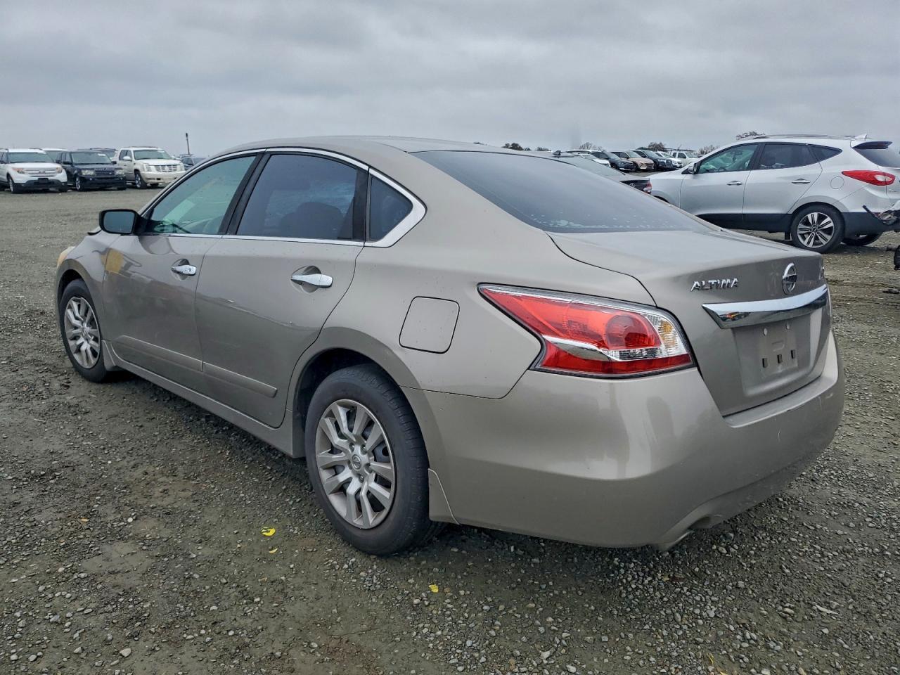 2015 Niss Altima 2.5 - Фото 2