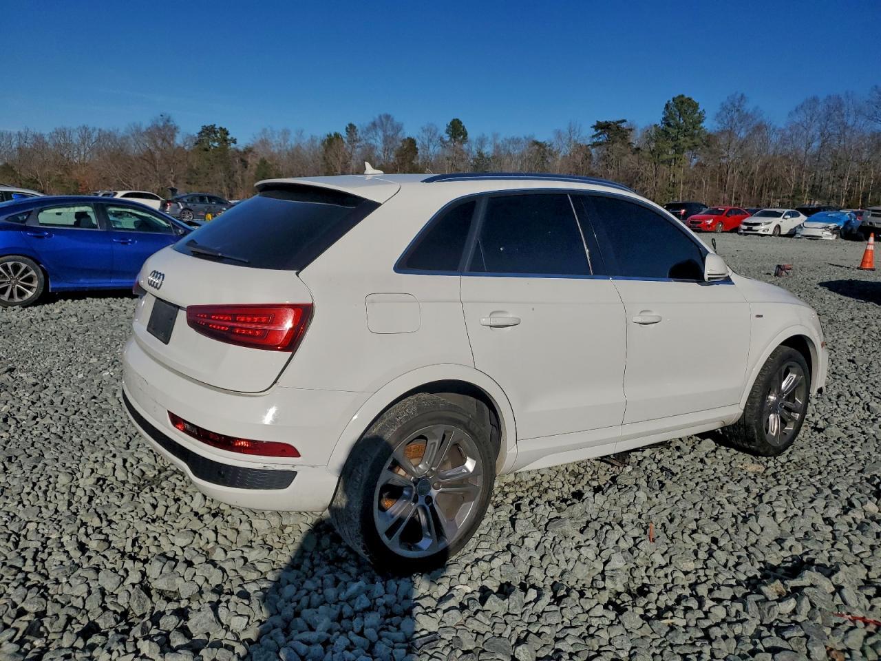 2018 Audi Q3 Premium Plus - Фото 3