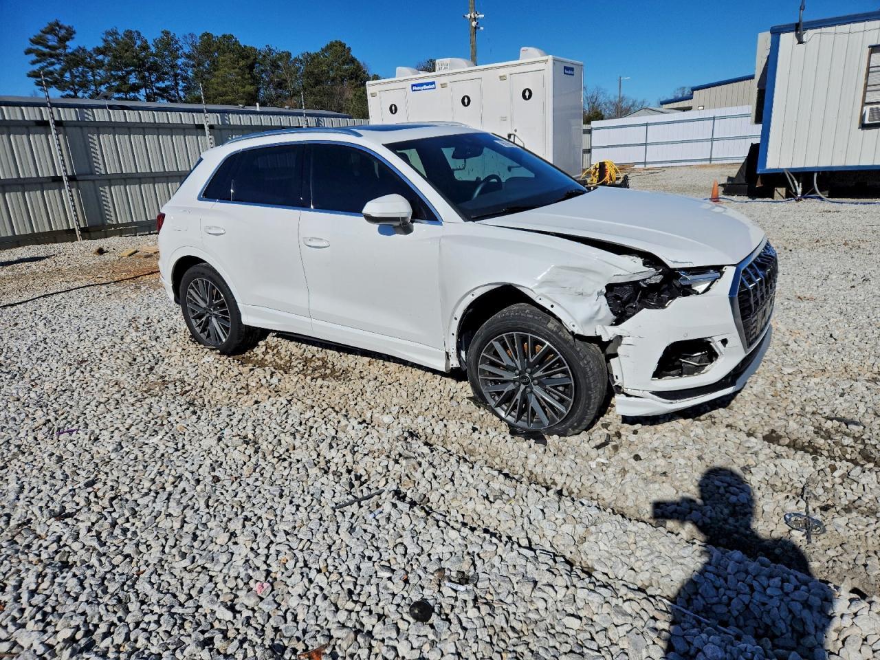 2022 Audi Q3 Premium 40 - Фото 4