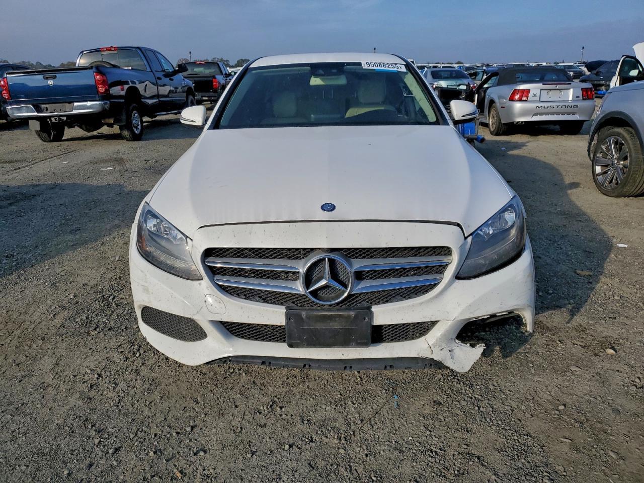 2017 Mercedes-Benz C 300 - Image 5