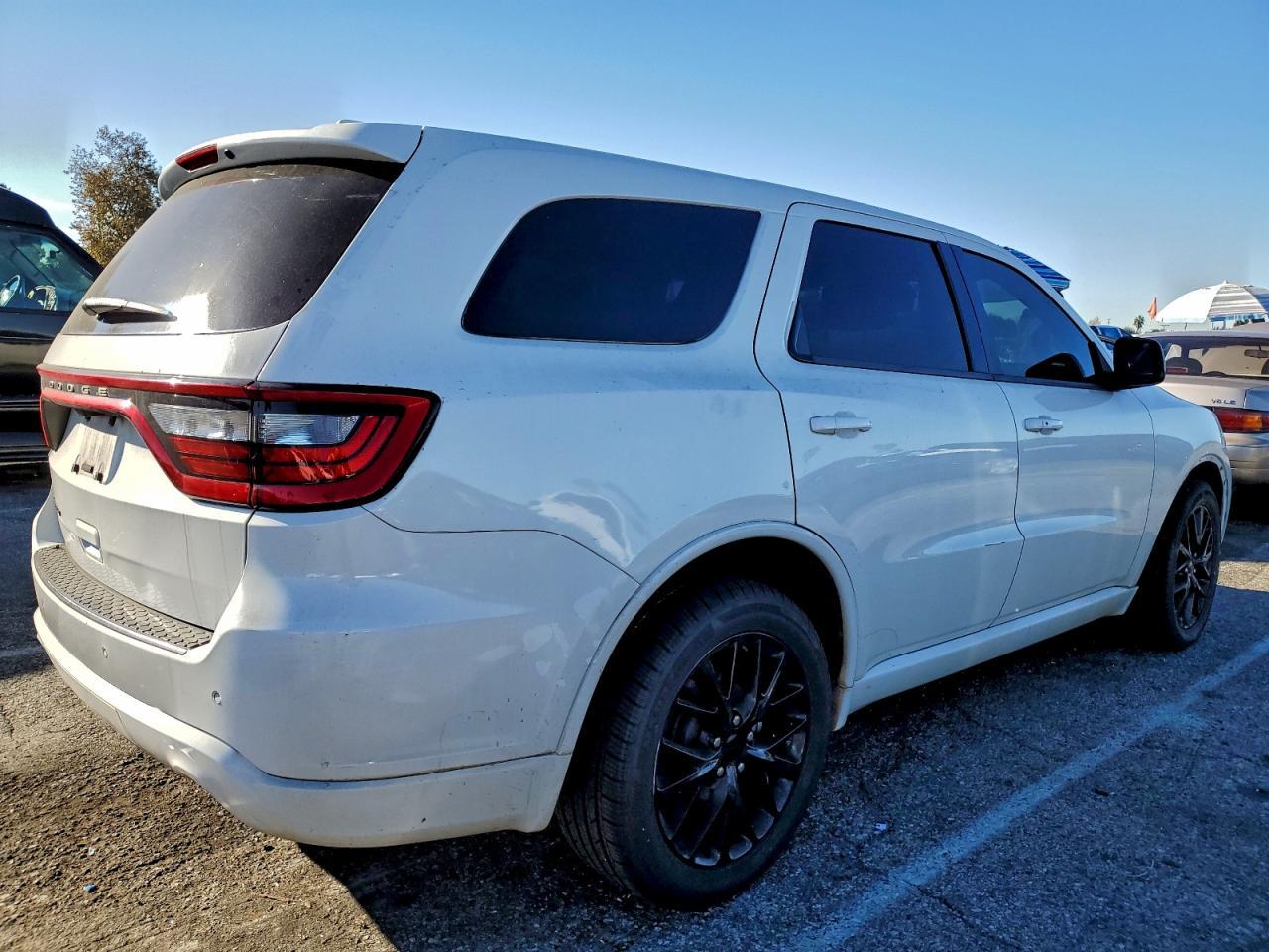 2015 Dodge Durango Sxt - Image 3