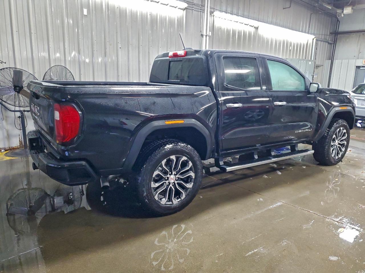 2025 GMC Canyon Denali - Фото 3