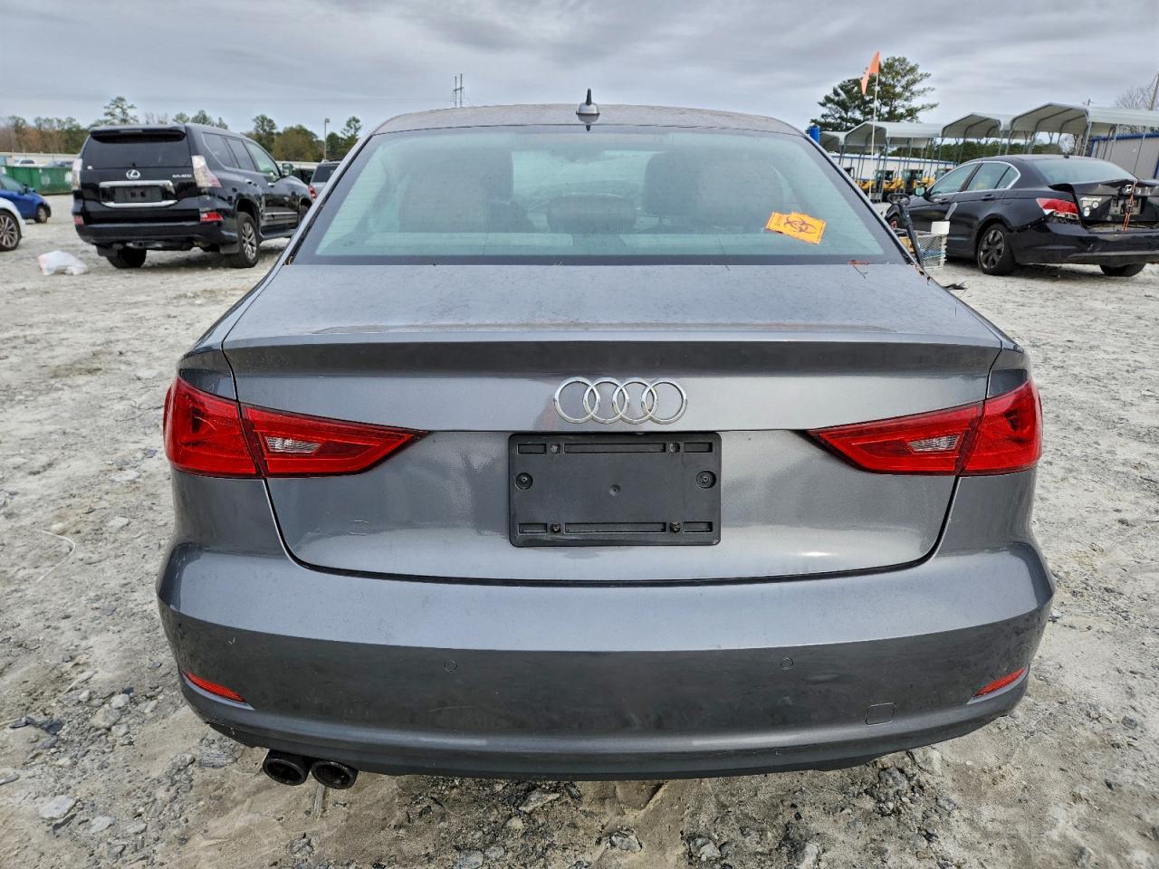 2016 Audi A3 Premium - Фото 6