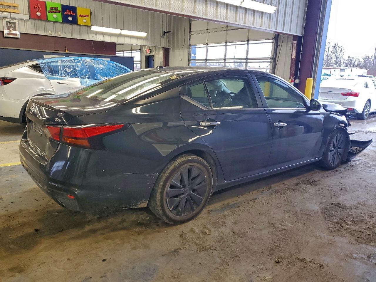 2022 Nissan Altima Sv - Фото 3