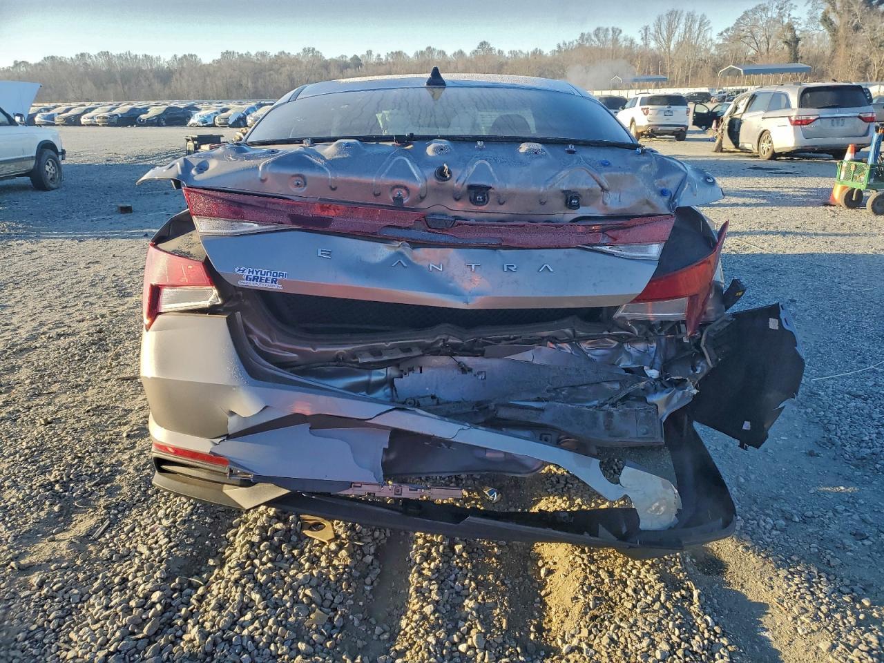 2023 Hyundai Elantra Sel - Image 6