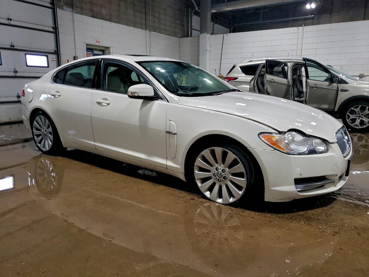 2009 Jaguar Xf Luxury - Фото 4