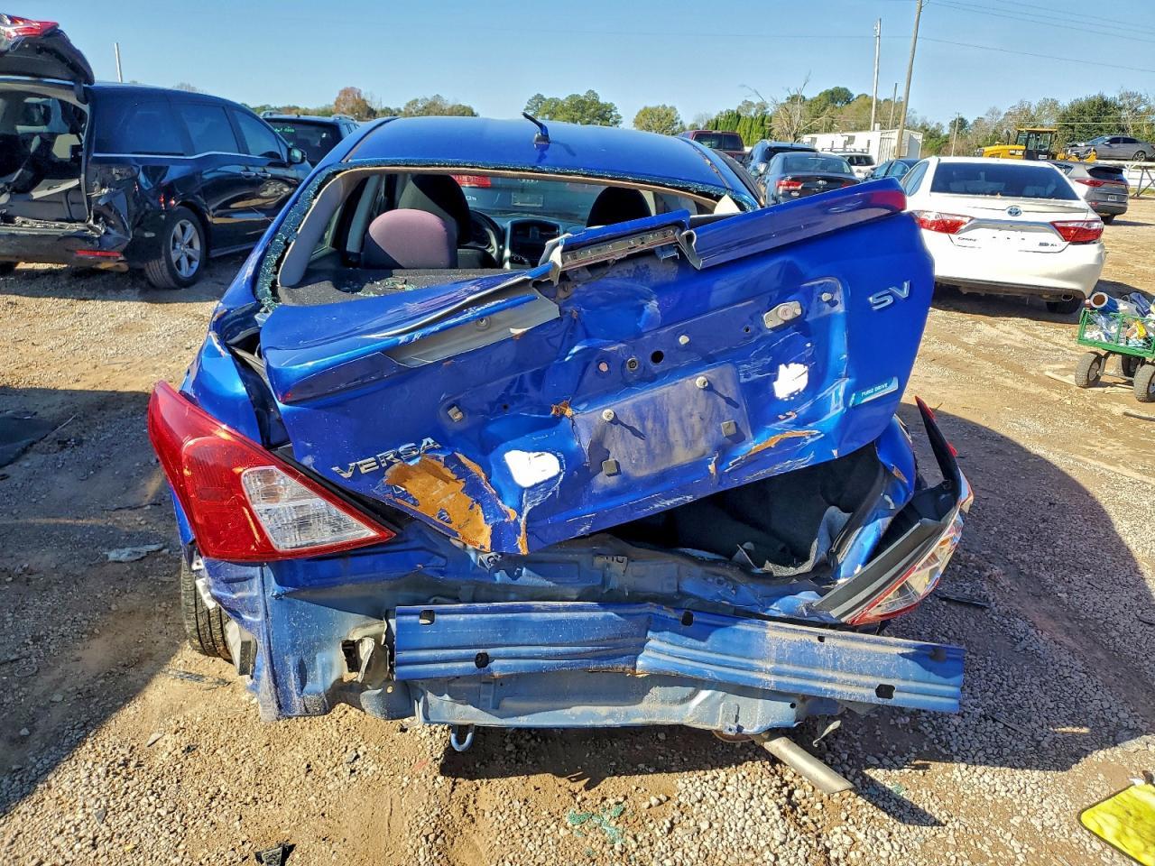 2016 Nissan Versa S - Image 6