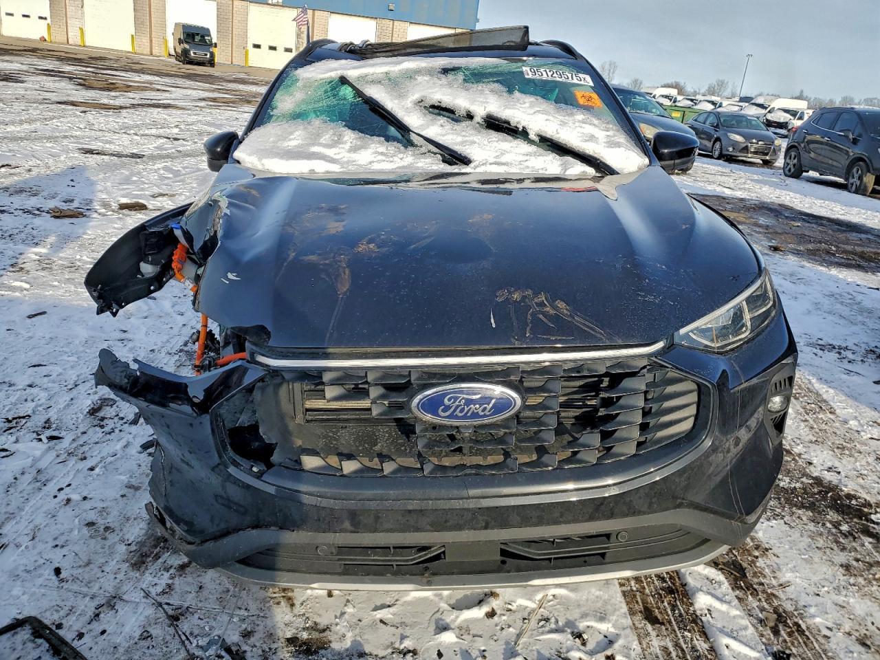 2025 Ford Escape - Фото 5