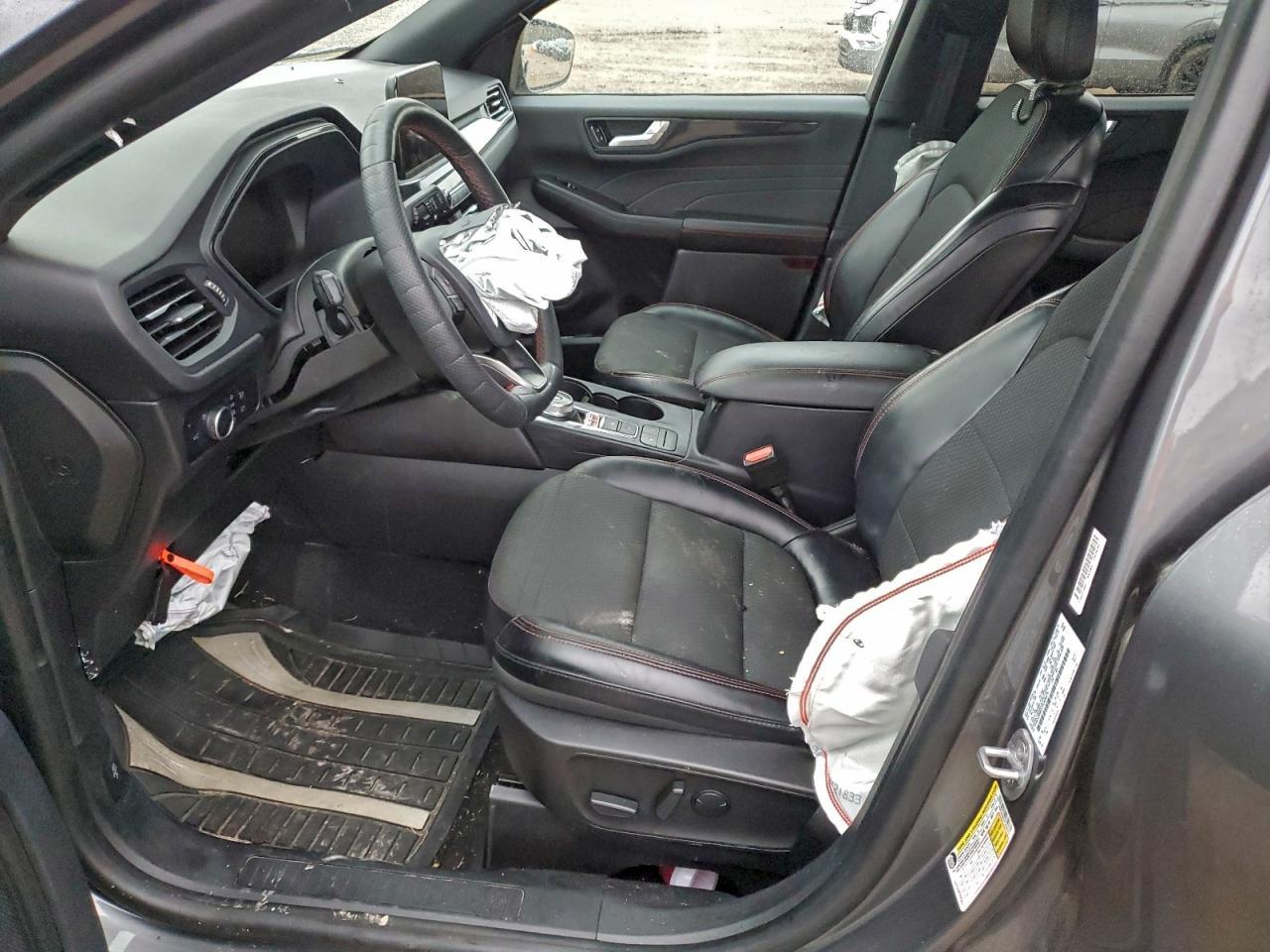 2023 Ford Escape St Line - Image 7