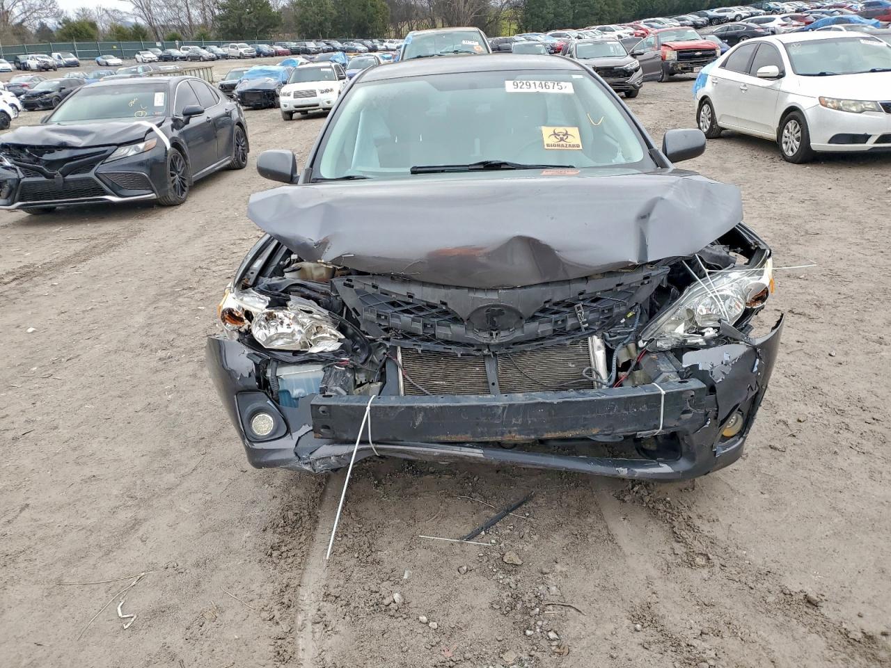 2011 Toyota Corolla Base - Фото 5