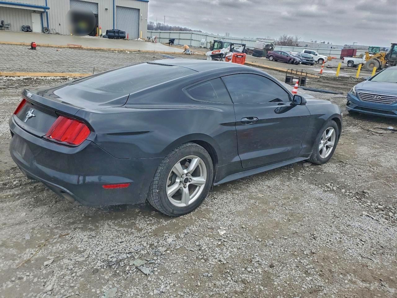 2016 Ford Mustang - Image 3