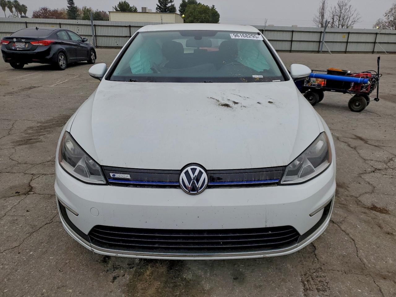 2016 Volkswagen E-Golf Se - Фото 5