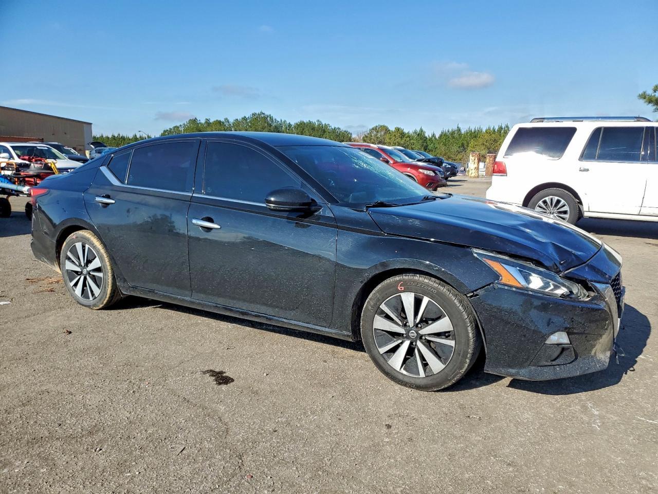 2019 Nissan Altima Sl - Фото 4