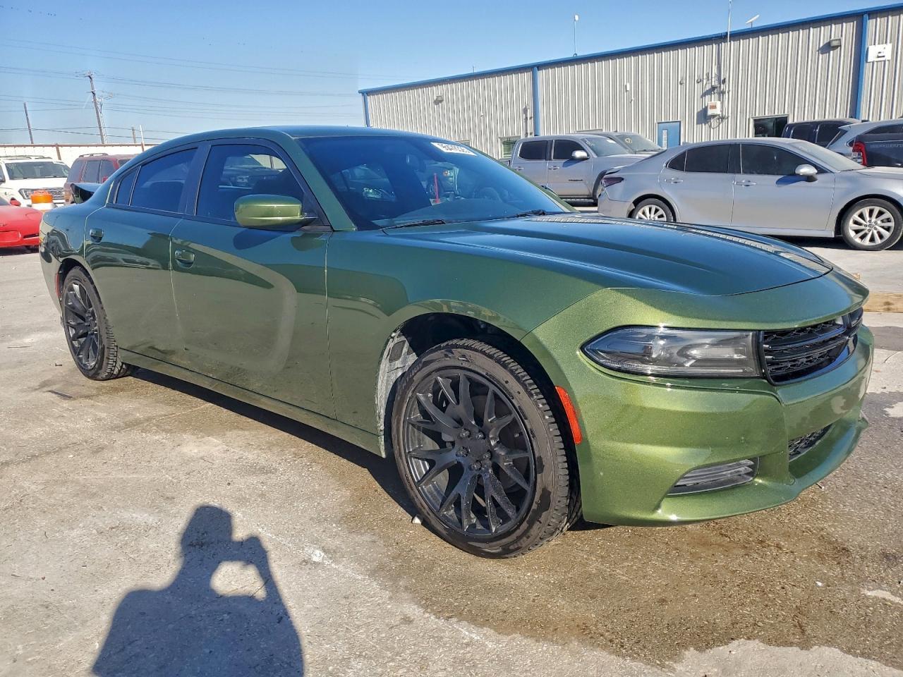 2021 Dodge Charger Sxt - Image 4