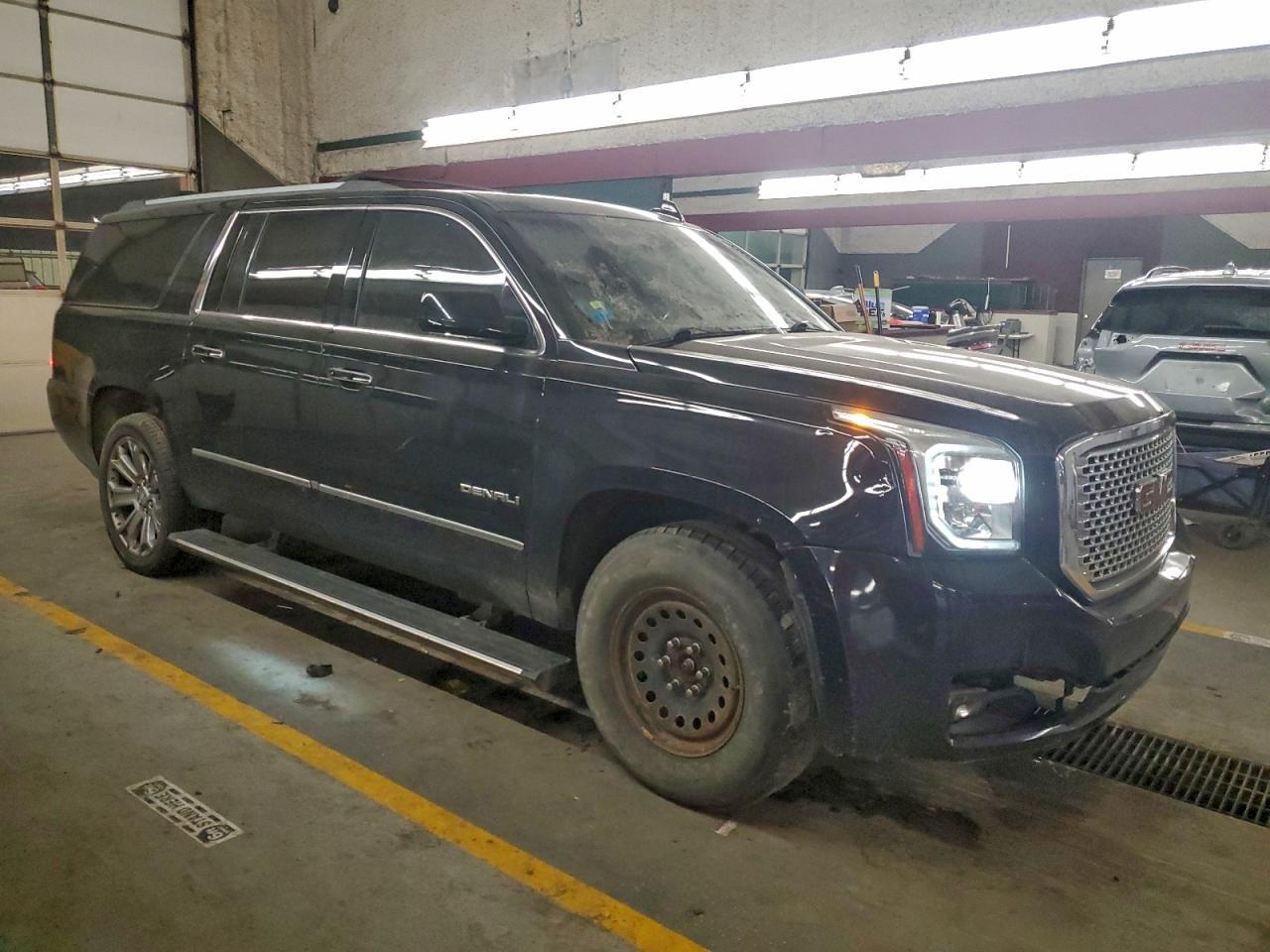 2016 GMC Yukon Xl Denali - Фото 4