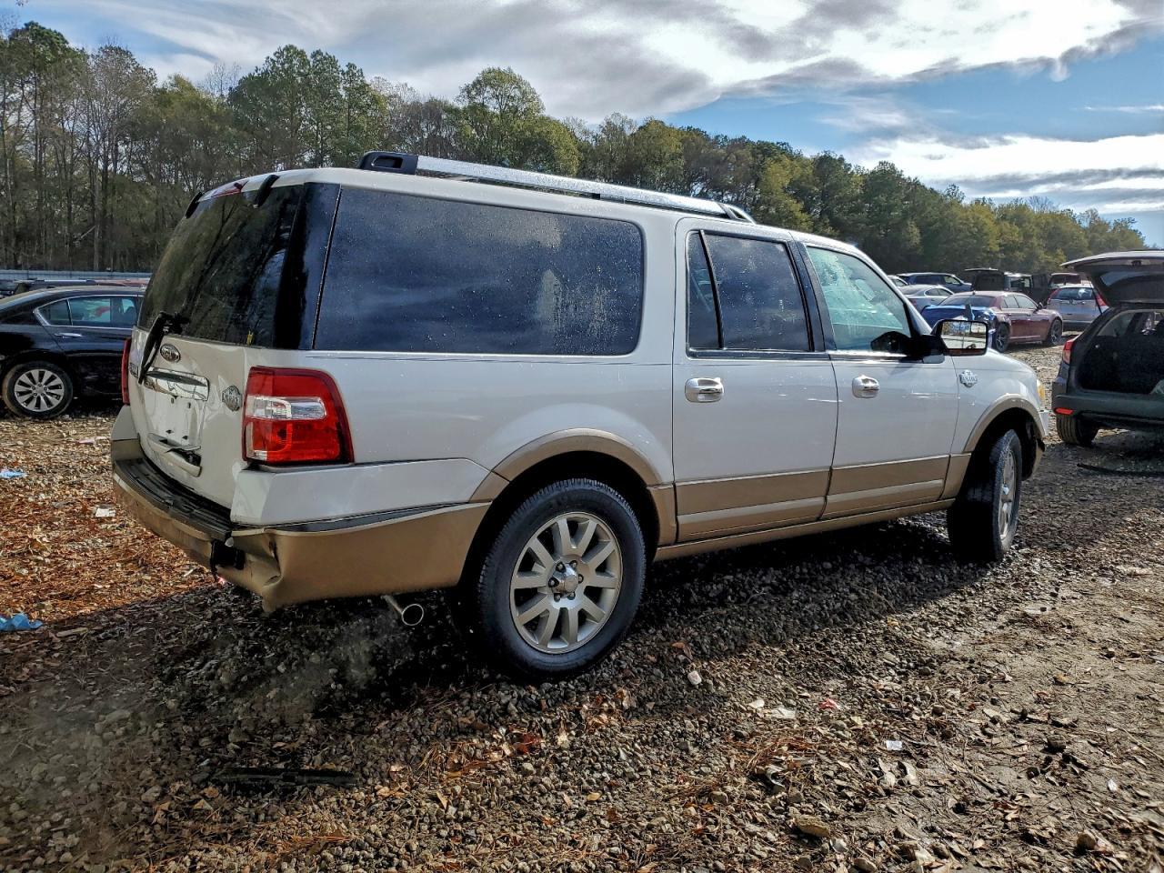 2014 Ford Expedition El Xlt - Image 3