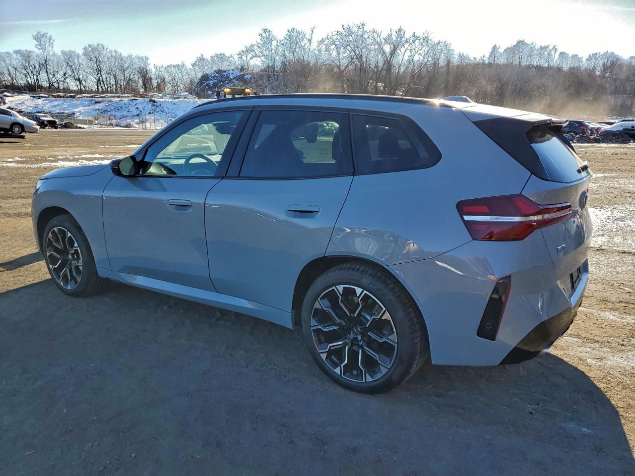 2025 BMW X3 M50 - Фото 2