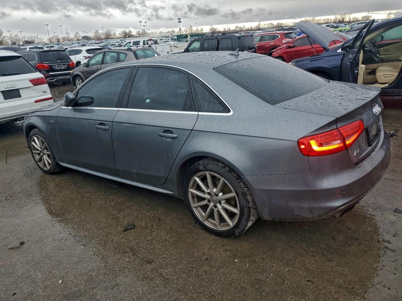 2014 Audi A4 Premium Plus - Image 2