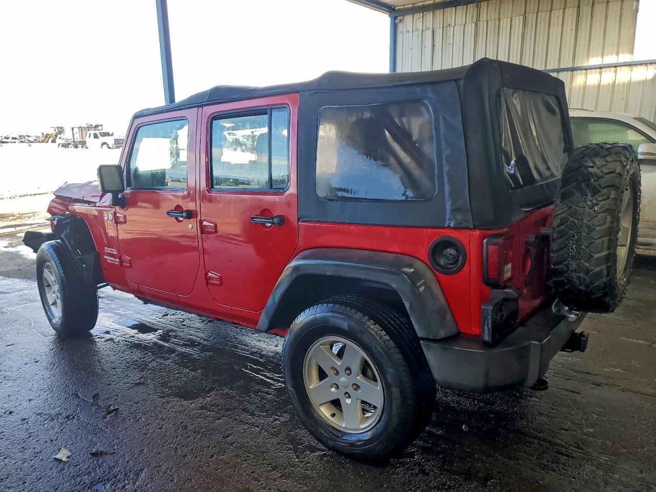 2012 Jeep Wrangler Unlimited Sport - Фото 2