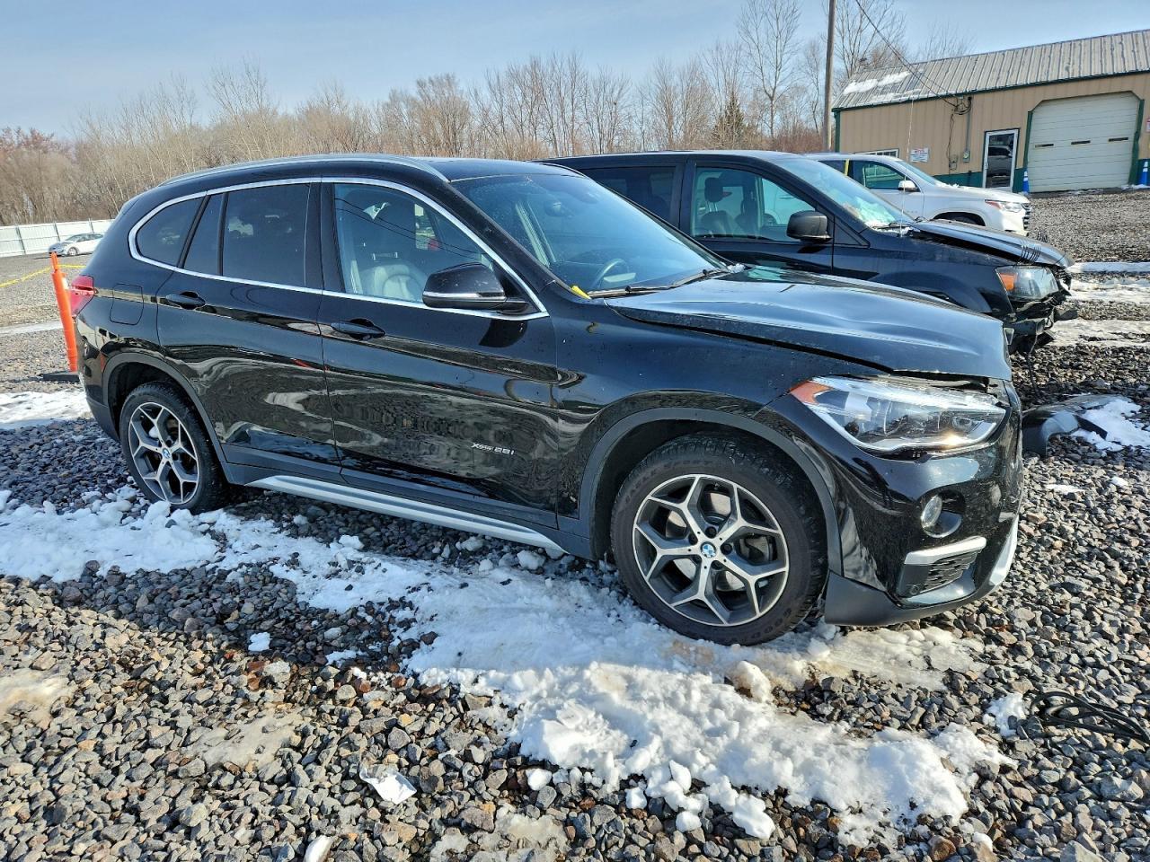 2018 BMW X1 xDrive28I - Фото 4