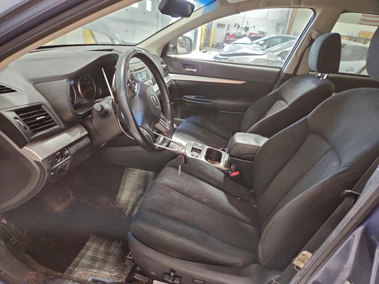 2013 Subaru Outback 2.5I Premium - Фото 7