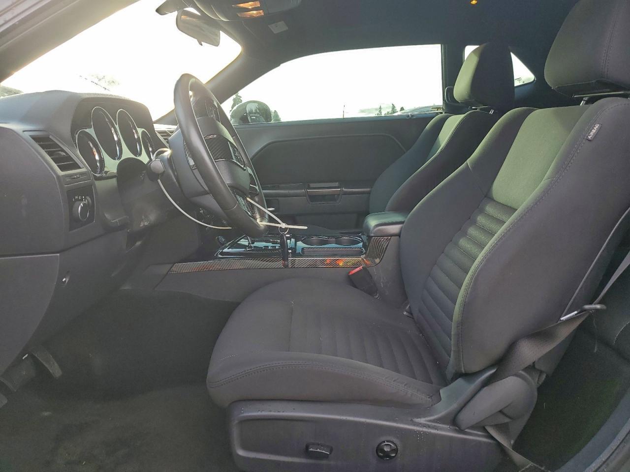 2013 Dodge Challenger Sxt - Image 7