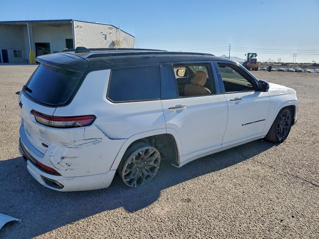 2025 Jeep Grand Cherokee L Summit - Фото 3