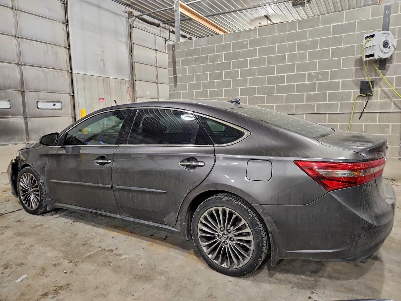 2016 Toyota Avalon Xle - Фото 2