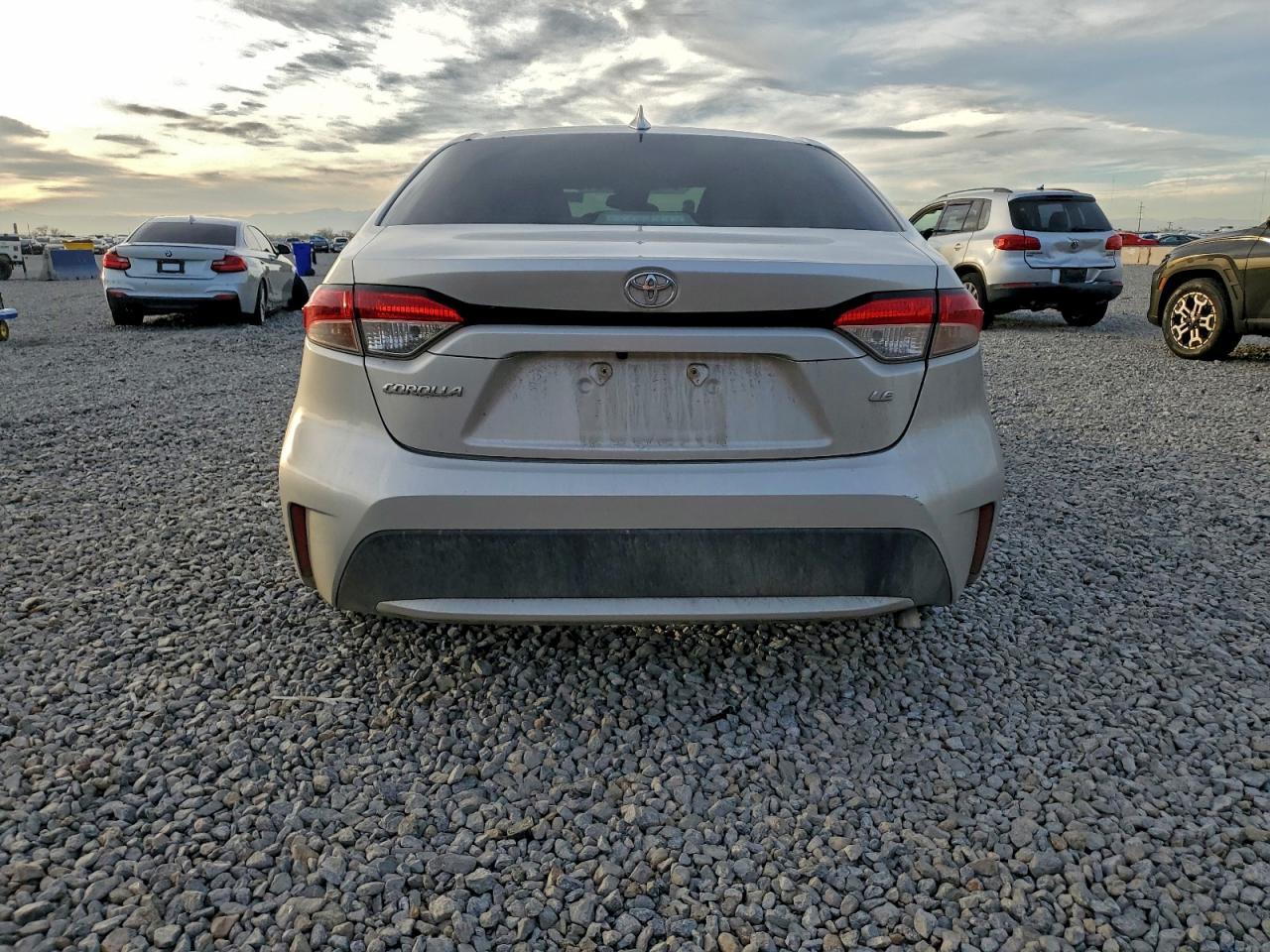 2020 Toyota Corolla Le - Фото 6