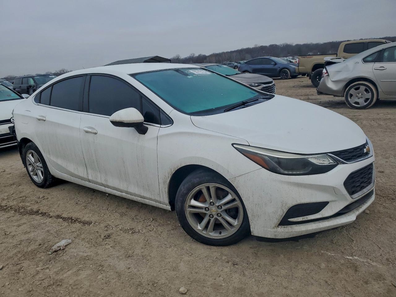 2017 Chevrolet Cruze Lt - Фото 4