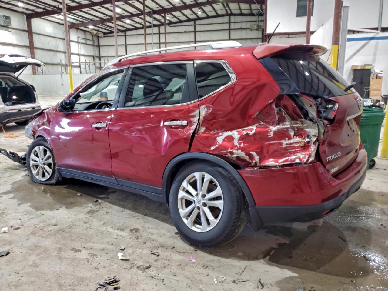 2015 Nissan Rogue S - Image 2