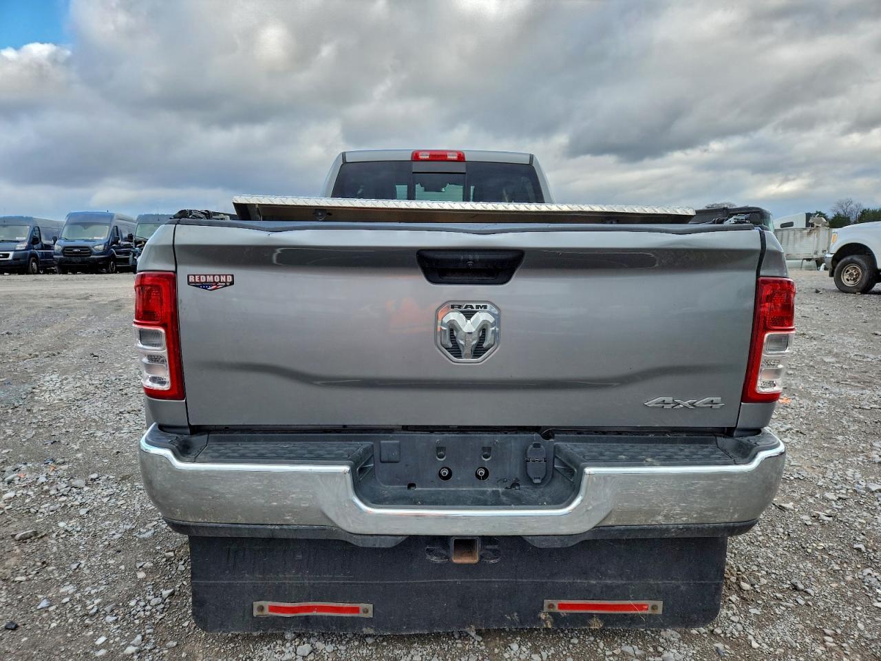 2024 Ram 3500 Tradesman - Фото 6