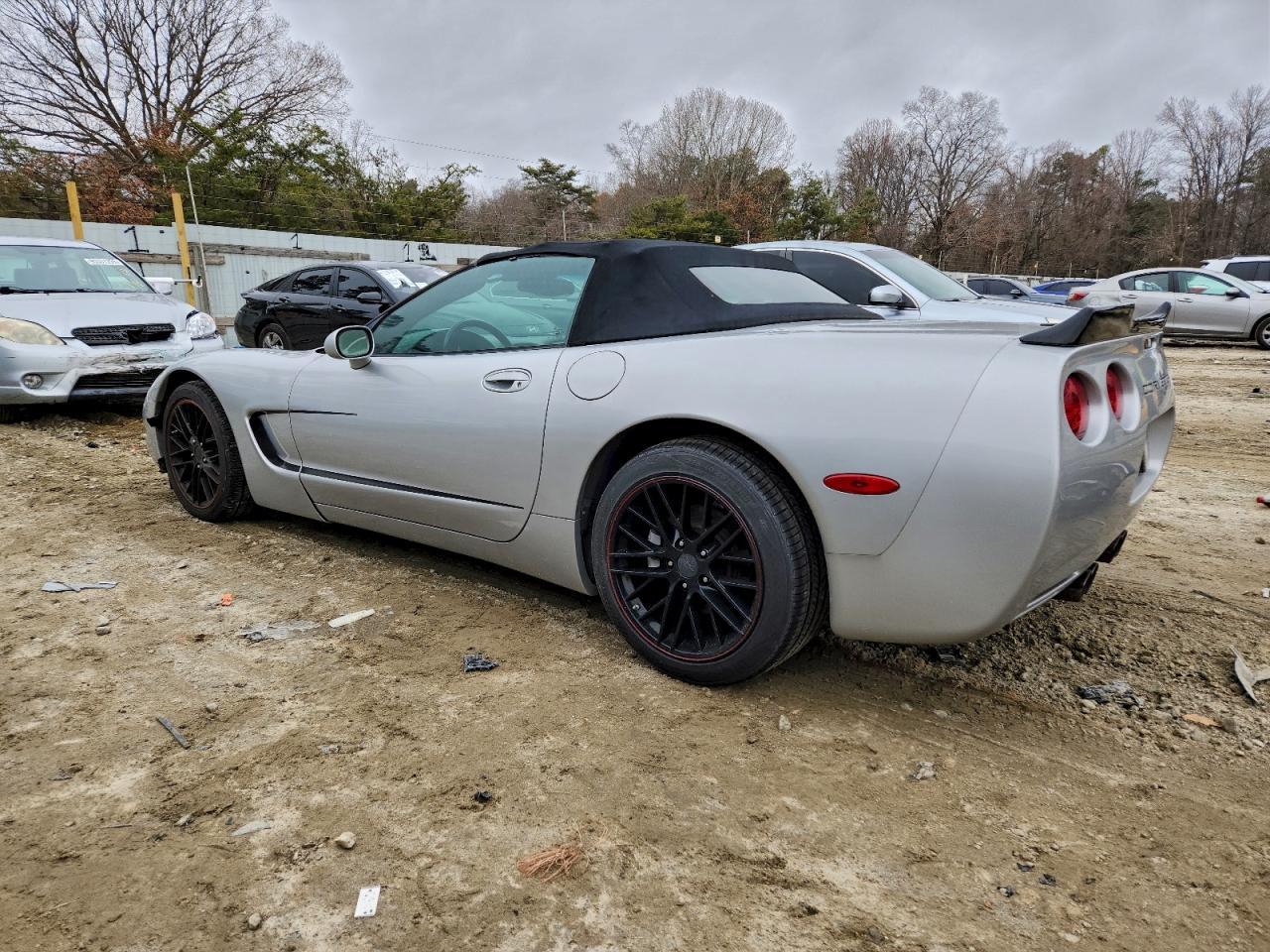 1998 Chev Corvette - Фото 2