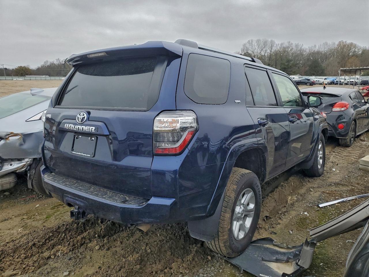 2024 Toyota 4Runner Sr5/Sr5 Premium - Фото 3