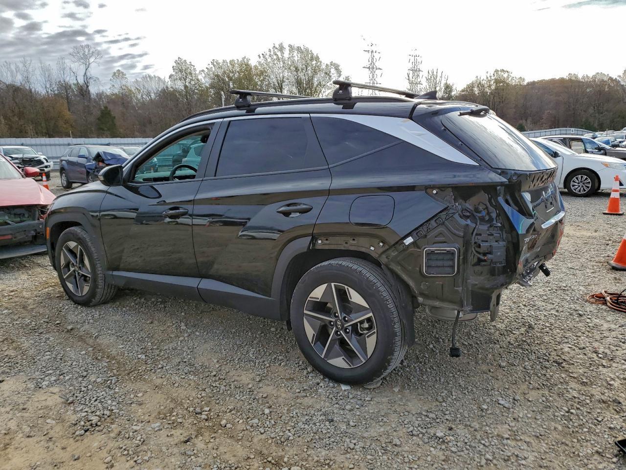 2025 Hyundai Tucson Sel - Image 2