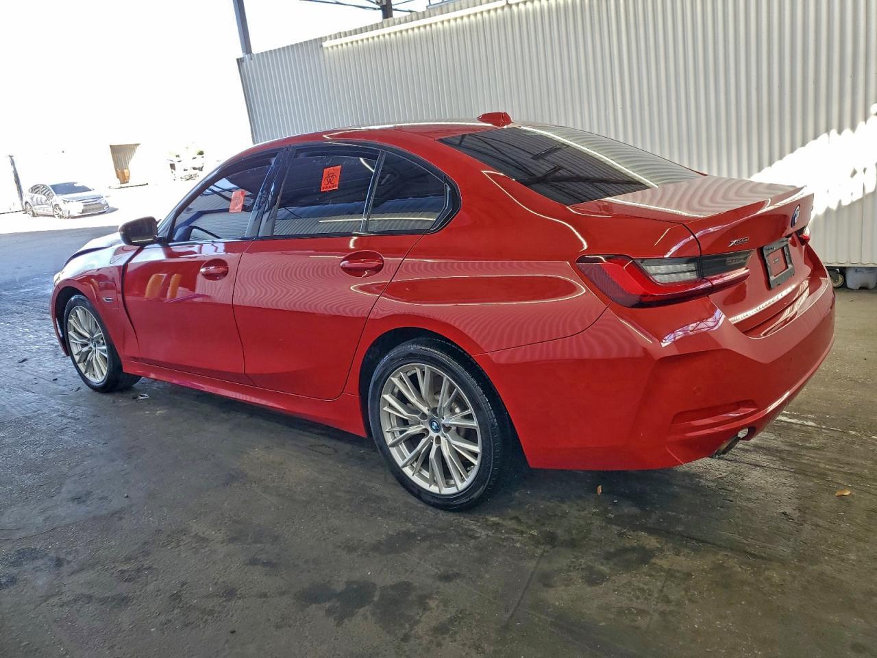 2023 BMW 330Xe - Image 2