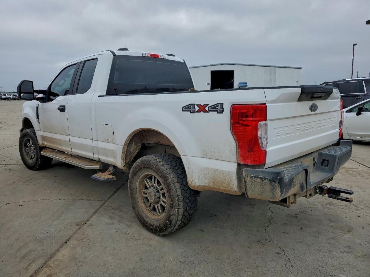2021 Ford F250 Super Duty - Image 2