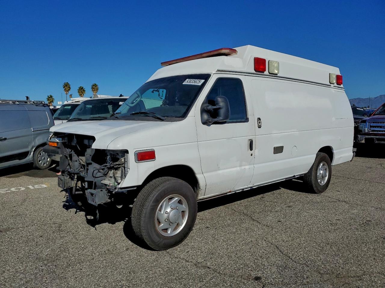 2014 Ford E350 Ambulance
