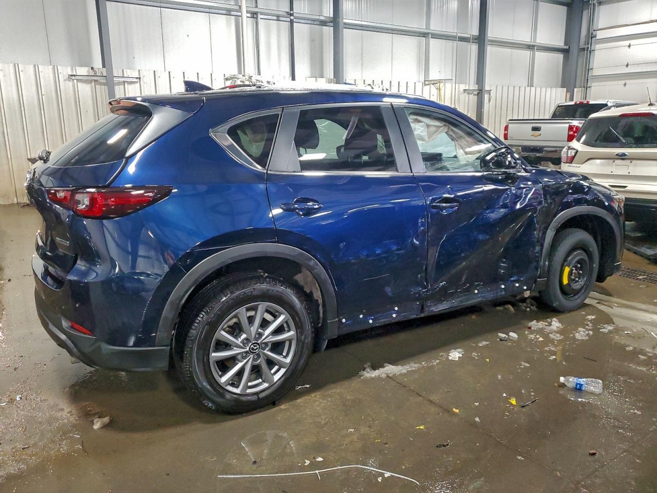 2022 Mazda Cx-5 Preferred - Image 3