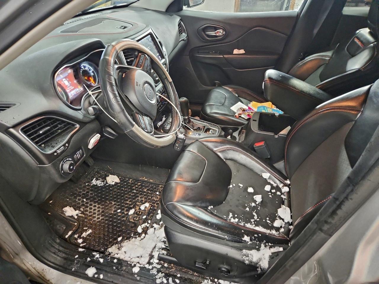 2019 Jeep Cherokee Trailhawk - Image 7