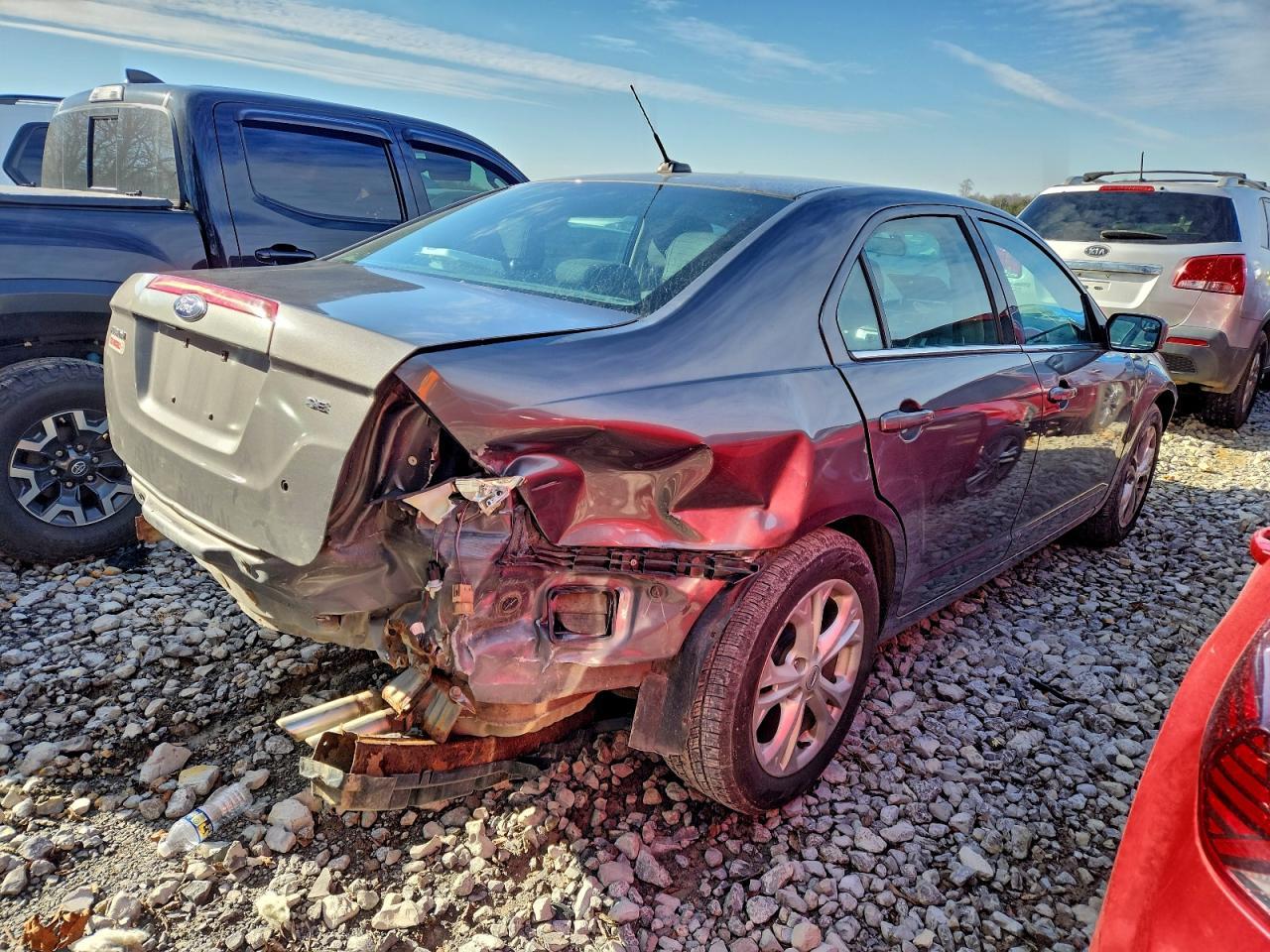 2012 Ford Fusion Se - Фото 3
