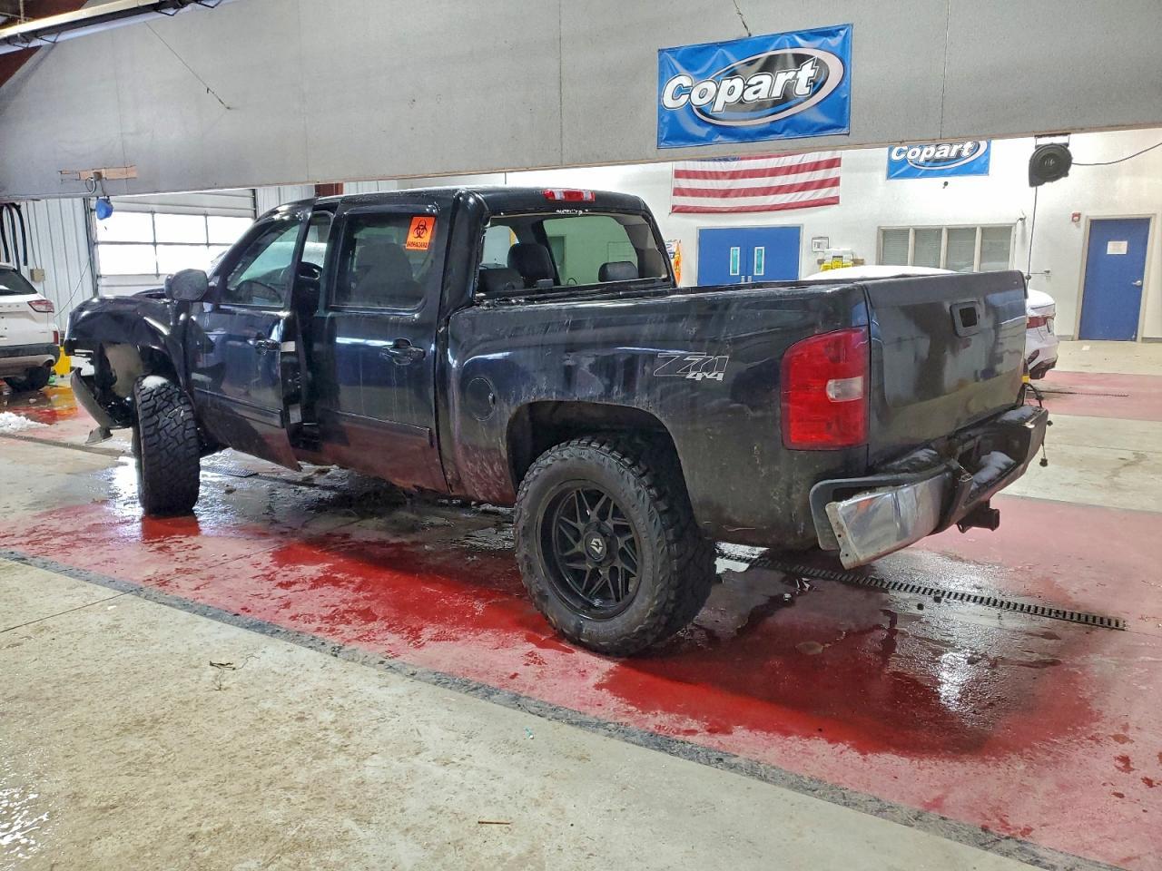 2010 Chevrolet Silverado K1500 Lt - Фото 2