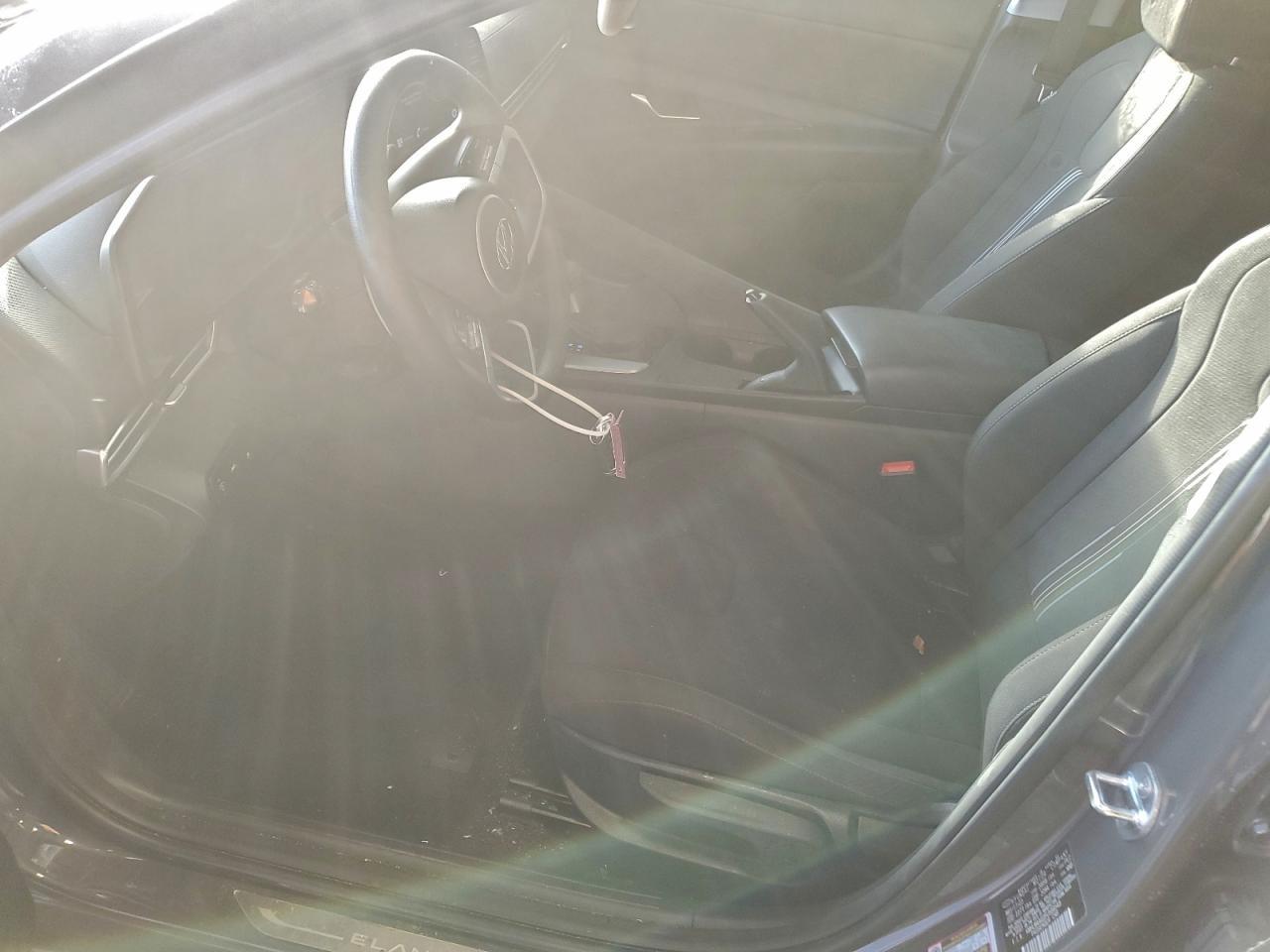 2023 Hyundai Elantra Sel - Image 7