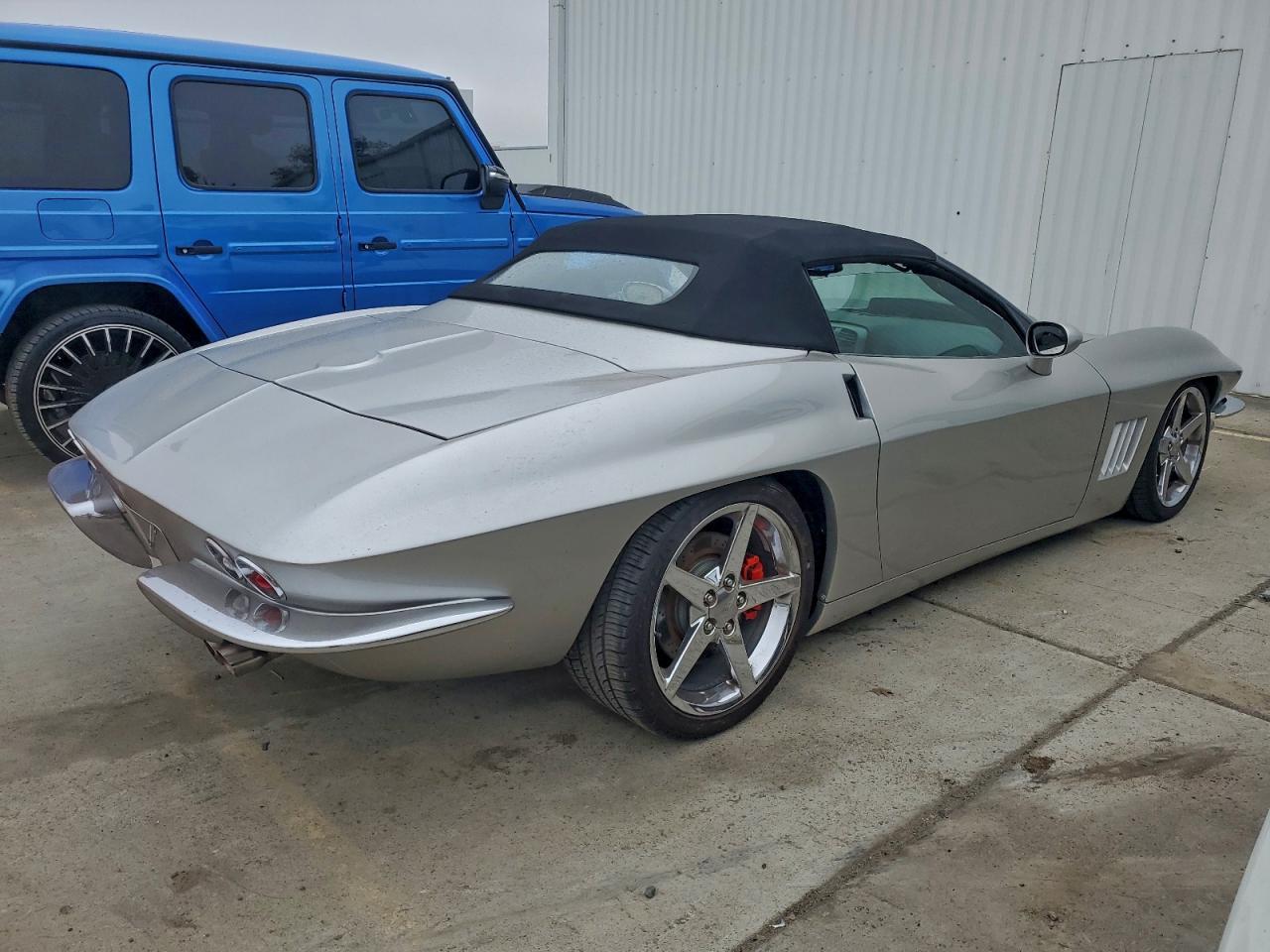 2007 Chevrolet Corvette - Image 3