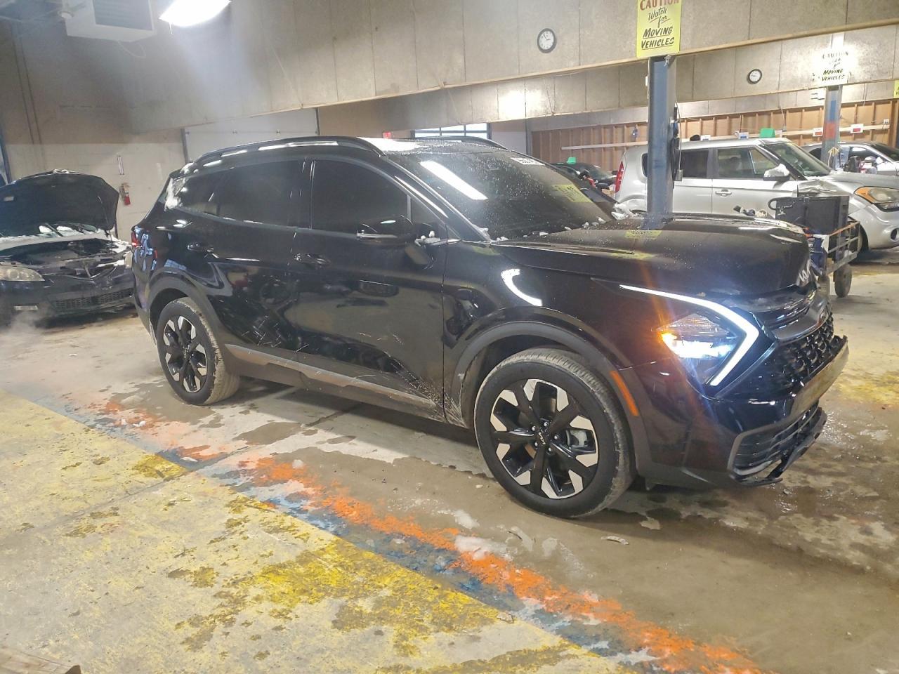 2023 Kia Sportage X Line - Image 4