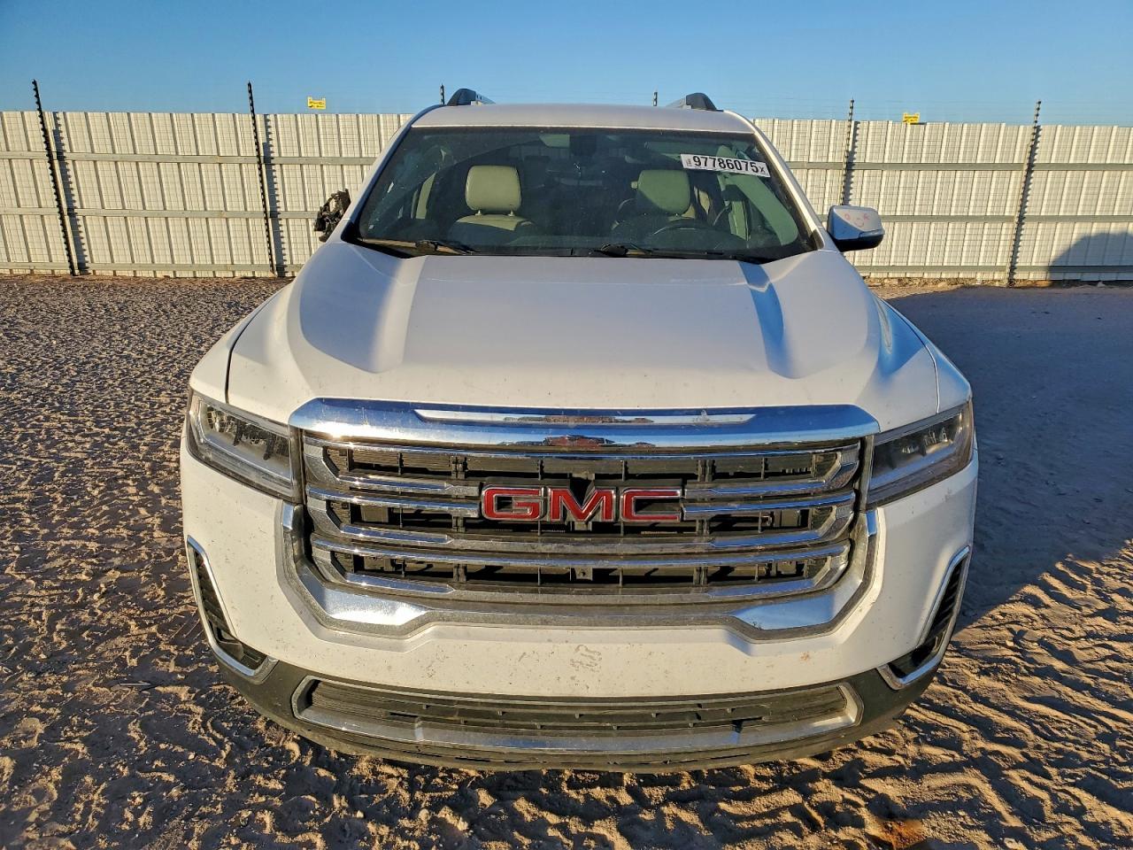 2020 GMC Acadia Slt - Image 5