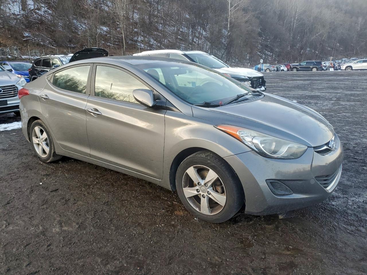 2013 Hyundai Elantra Gls - Image 4