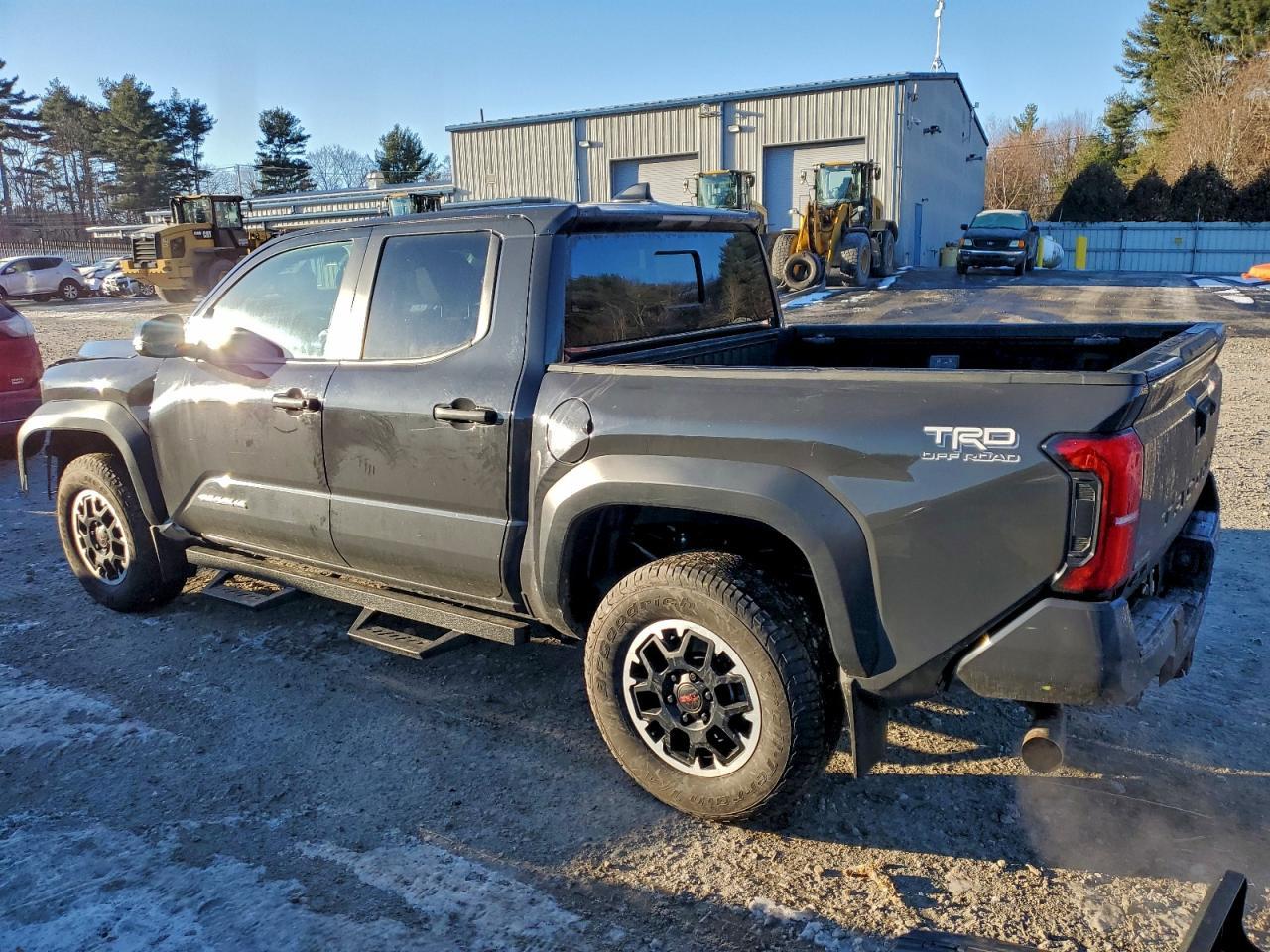 2024 Toyota Tacoma Double Cab - Image 2