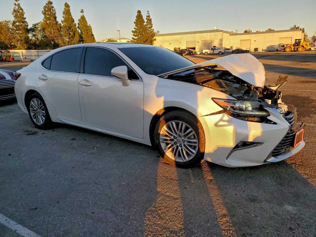 2016 Lexus Es 350 - Фото 4