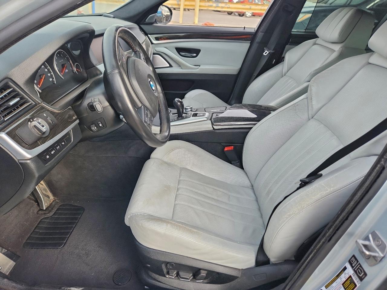 2013 BMW M5 - Фото 7